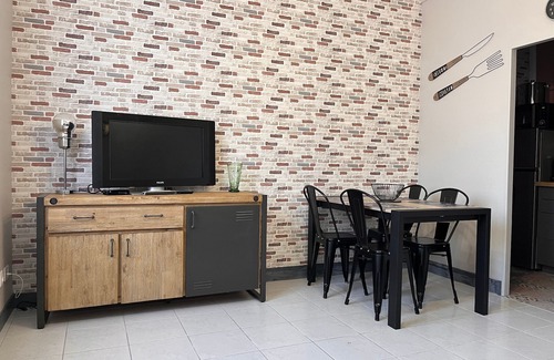 Les Sables d'Olonne Apartment | Cozy 4-Person Apartment Near Beach, Market & Shops - 2-Star Comfort