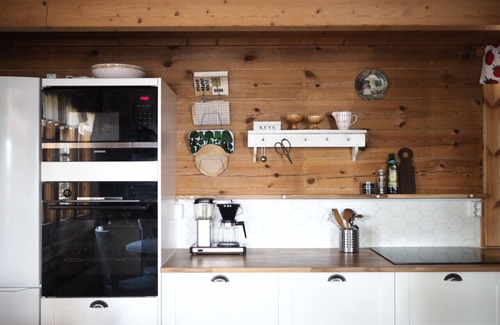 Asikkala Cabin | Cozy 4BR Lakeside Cabin with Sauna & Outdoor Grill