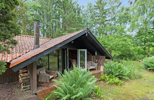 Melby House | Cozy and charming vacation home on a secluded and private property.