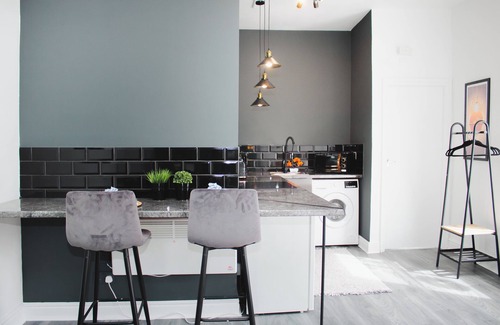 Everton Apartment | Cozy and Comfy 1Bedroom Flat -Cv5