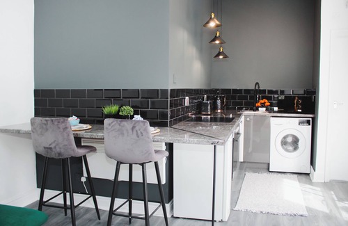 Everton Apartment | Cozy and Comfy 1Bedroom Flat -Cv5