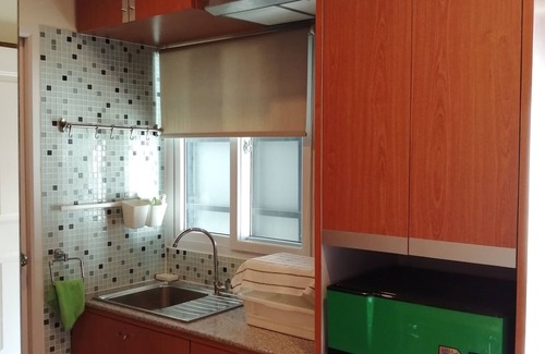 Khlong San Apartment | Cozy and Convenient Studio Loft with Kitchen and Private bathroom near ICONSIAM
