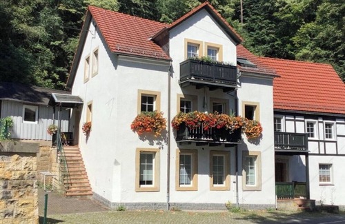Krippen Apartment | Cozy and modern vacation apartment in Bad Schandau/Krippen. Dogs allowed!