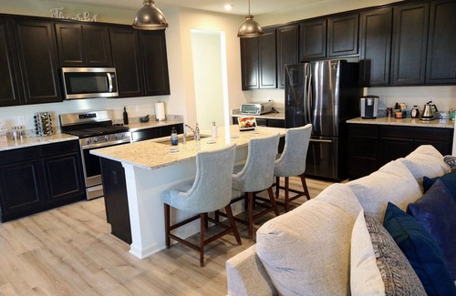Noblesville House | Cozy and Spacious home near Ruoff, Grand Park, Conner Prairie & Clay Terrace