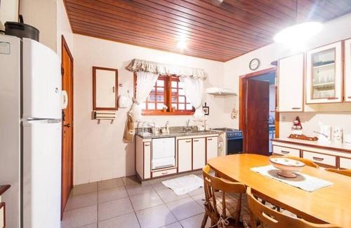 Capivari Apartment | Cozy Apartment near Baden Baden Capivari - CJO001
