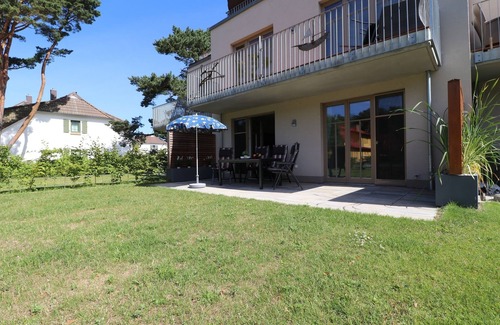 Ostseebad Dierhagen Apartment | Cozy apartment with south-facing terrace and pet-friendly