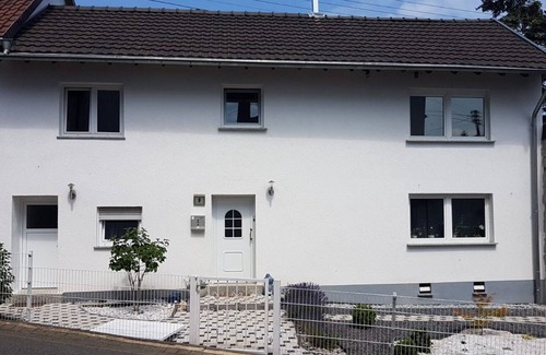 Straßenhaus Apartment | Cozy apartment 1ZKB 37sqm for 1-2 people