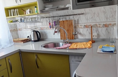 Triana Apartment | COZY APARTMENT