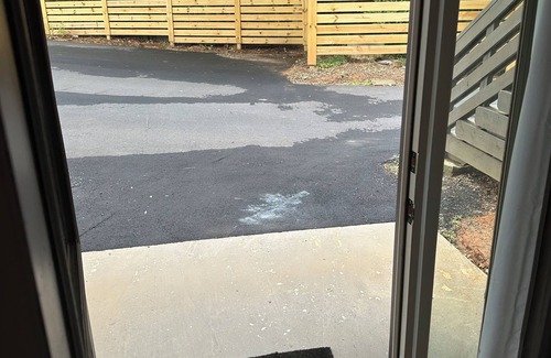 Conover Apartment | Cozy apartment in delightful Conover with AC, WiFi