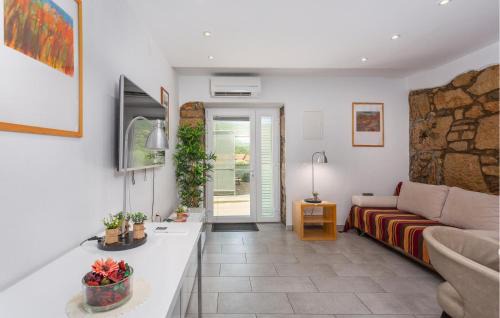 Draga Bascanska Apartment | Cozy Apartment In Draga Bascanska