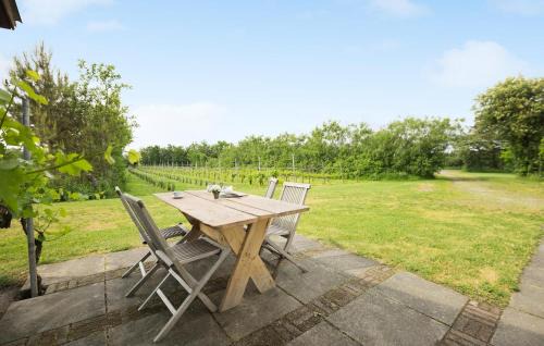 Ranum Apartment | Cozy Apartment In Ranum With Wifi