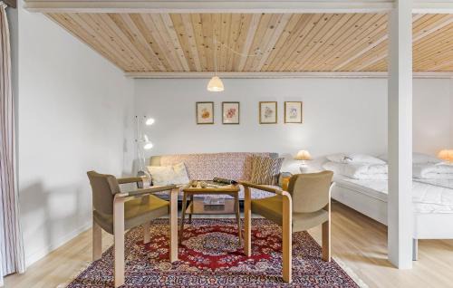 Ranum Apartment | Cozy Apartment In Ranum With Wifi