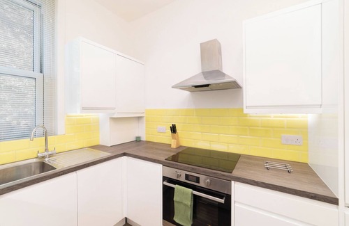 Hammersmith and Fulham Apartment | Cozy Apartment in the Heart of Fulham London