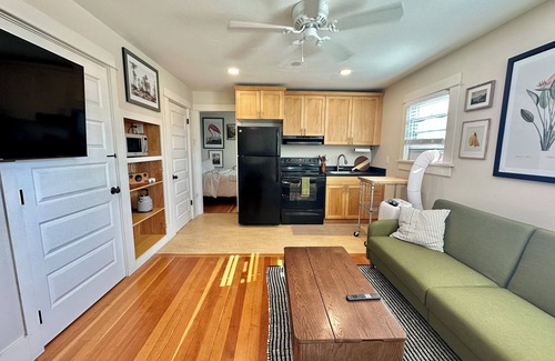 Southern Crossing Apartment | Cozy apartment in wonderful Bend with WiFi, AC