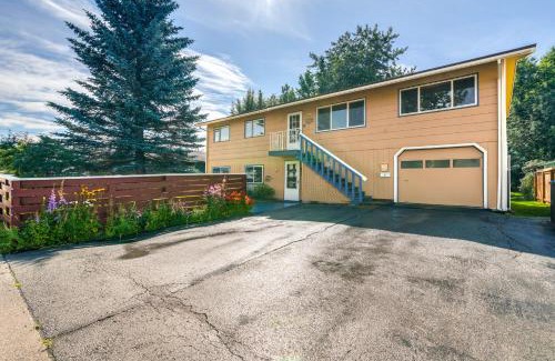 Russian Jack Park Apartment | Cozy Apartment Less Than 4 Miles to Downtown Anchorage!