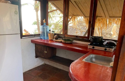 San Agustinillo Apartment | Cozy apartment w king size bed, starlink, safe, pizza oven and an amazing view!