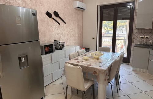 Casamarciano Apartment | Cozy apartment with kitchen and terrace, ideal for friends and families