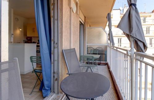 Riquier Apartment | Cozy Apt with balcony - Garibaldi Port