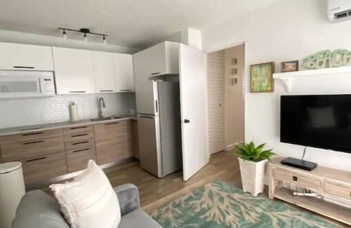 Miradero House | Cozy Beachfront Retreat Your Ocean Paradise Awaits