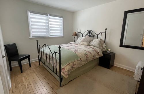 Mono House | Cozy Bungalow Nestled In The Heart Of Hockley Valley 1Hour From Pearson Airport!