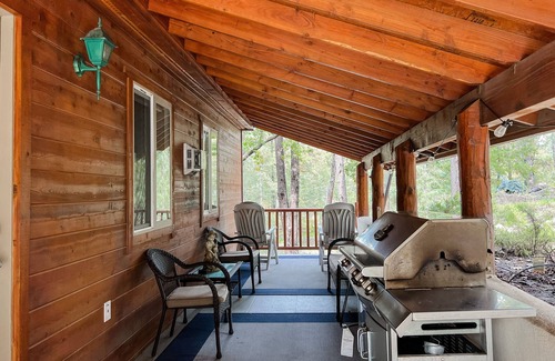 Prescott Cabin | Cozy Cabin just 5 minutes from Lynx Lake