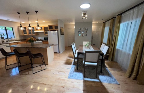 Kachina Village Cabin | Cozy Cabin National Forest Access Flagstaff, Sedona, Grand Canyon