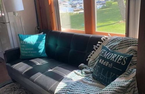Winthrop Cabin | Cozy Cabin on Cobbossee Lake near Lakeside Marina