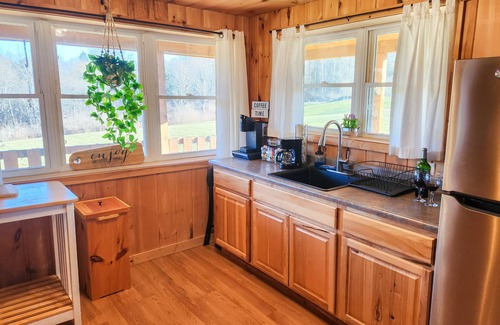 Durhamville Cabin | Cozy cabin retreat and a romantic getaway, nestled away on private property.