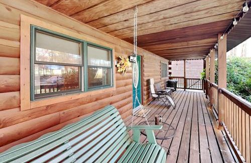Oakland House | Cozy Cabin