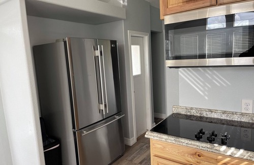Brazoria Cabin | Cozy cabin with 1 bedroom and WiFi, AC in charming Brazoria