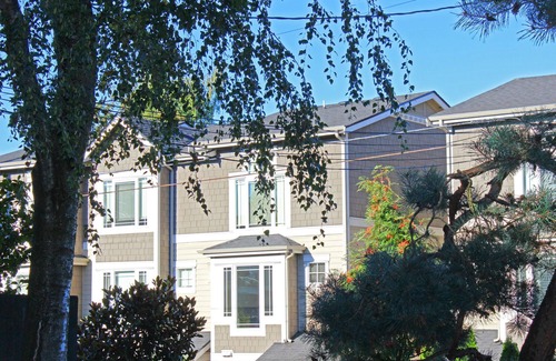 Broadway House | Cozy Capitol Hill home
