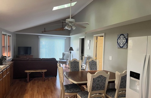 Sandy Creek Cottage | Cozy channel cottage with dock and access to North Sandy Pond.