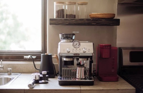 West Hollywood Bed & Breakfast | Cozy Charm in West Hollywood