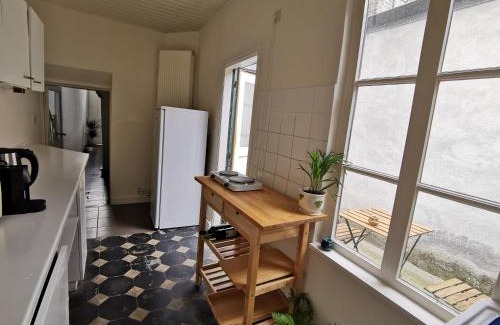 Elisabethbegijnhof House | Cozy city centre room with parkview
