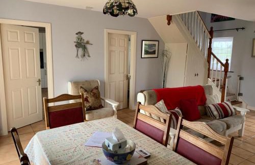 Ballinskelligs House | Cozy Coastal Cottage in Ballinskelligs, Kerry