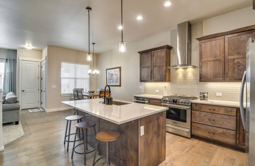 Loveland House | Cozy Colorado Home w/Putting Green Near Loveland!