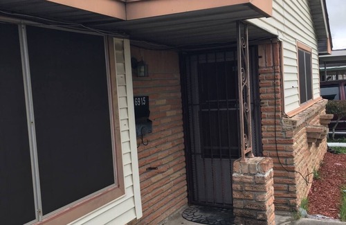 OST - South Union House | Cozy & Comfy 2 bed/1 bath Medical Center/TSU