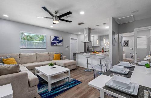 Sulphur Springs Apartment | Cozy & Completely Remodeled 2 Bedroom Apartment A
