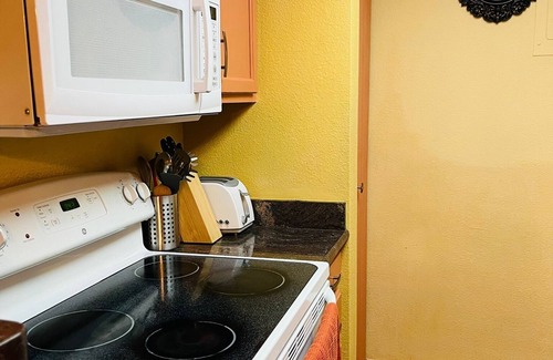 Hampden South Apartment | Cozy Condo in Denver DTC