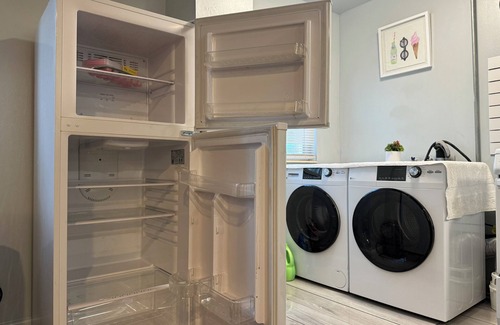 Murray Apartment | Cozy & Convenient 2-bedroom Home in central Murray