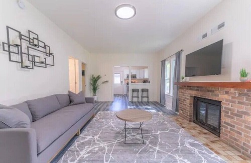 Champlin House | Cozy & Convenient Champlin Oasis