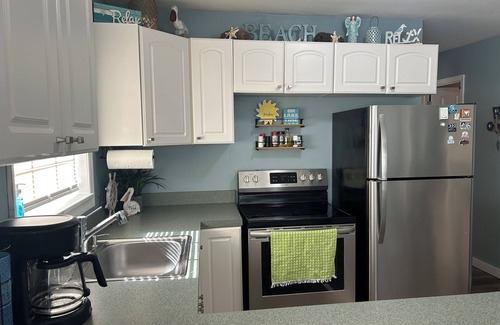 Candler Cottage | Cozy Cottage At Lake Weir