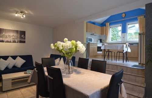 Arimont Cottage | Cozy Cottage, Baugnez Fields
