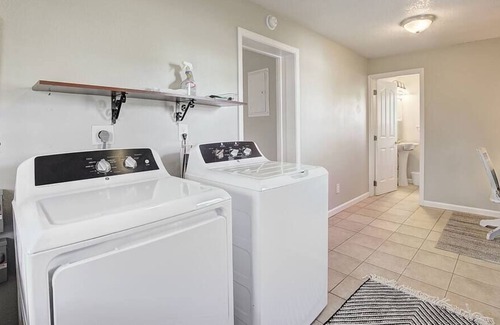 Joplin Cottage | Cozy Cottage in Joplin