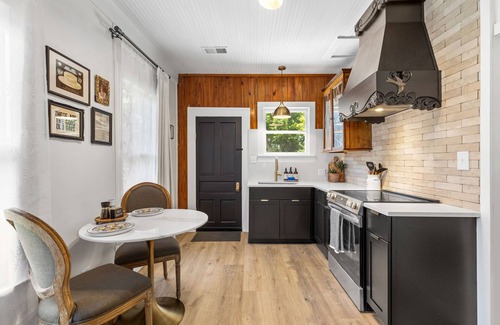 Johnson City House | Cozy Cottage in the Heart of Johnson City