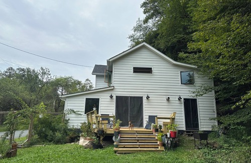 Livingston Manor Cottage | Cozy cottage near Livingston Manor with creek and fenced-in yard. Pet-friendly!