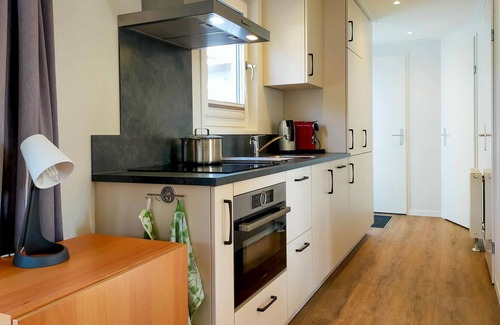 Vorden House | Cozy cottage on camping area.