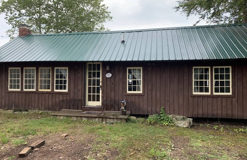 Meredith Cottage | Cozy Cottage on Lake Winni