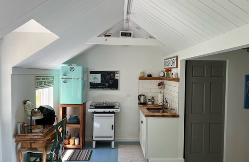 Lewisboro Cottage | Cozy country cottage in horse country ,private 1 hour toNYC