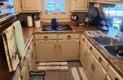 Vonore Cabin | Cozy & Creekside-Rustic Elegance Meets Adventure-Citico Creek